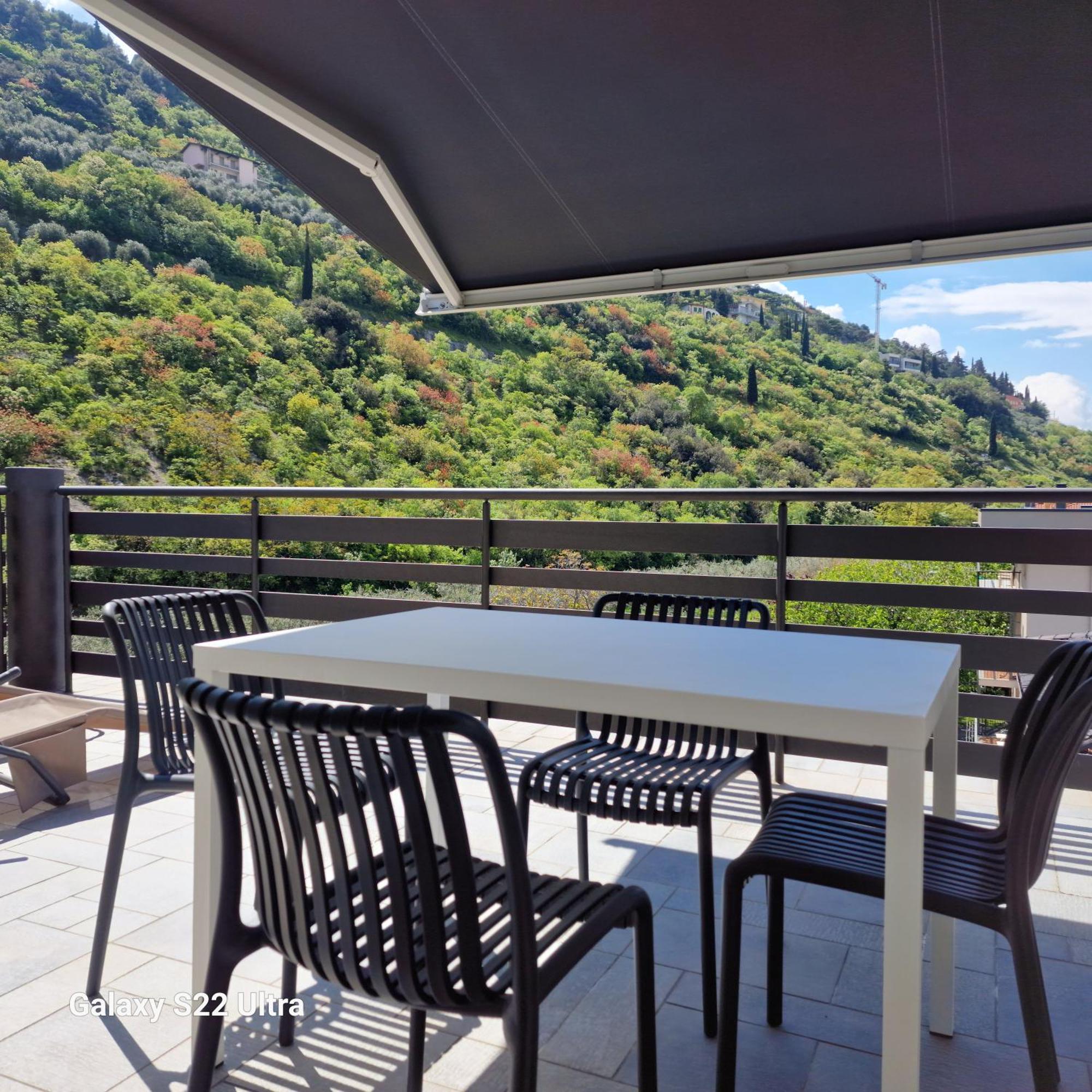 Casa Alice Apartment Torbole Sul Garda Ngoại thất bức ảnh