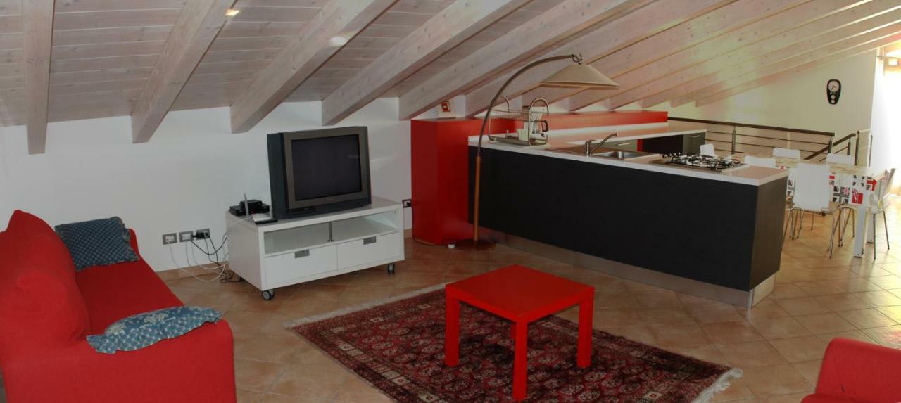 Casa Alice Apartment Torbole Sul Garda Ngoại thất bức ảnh