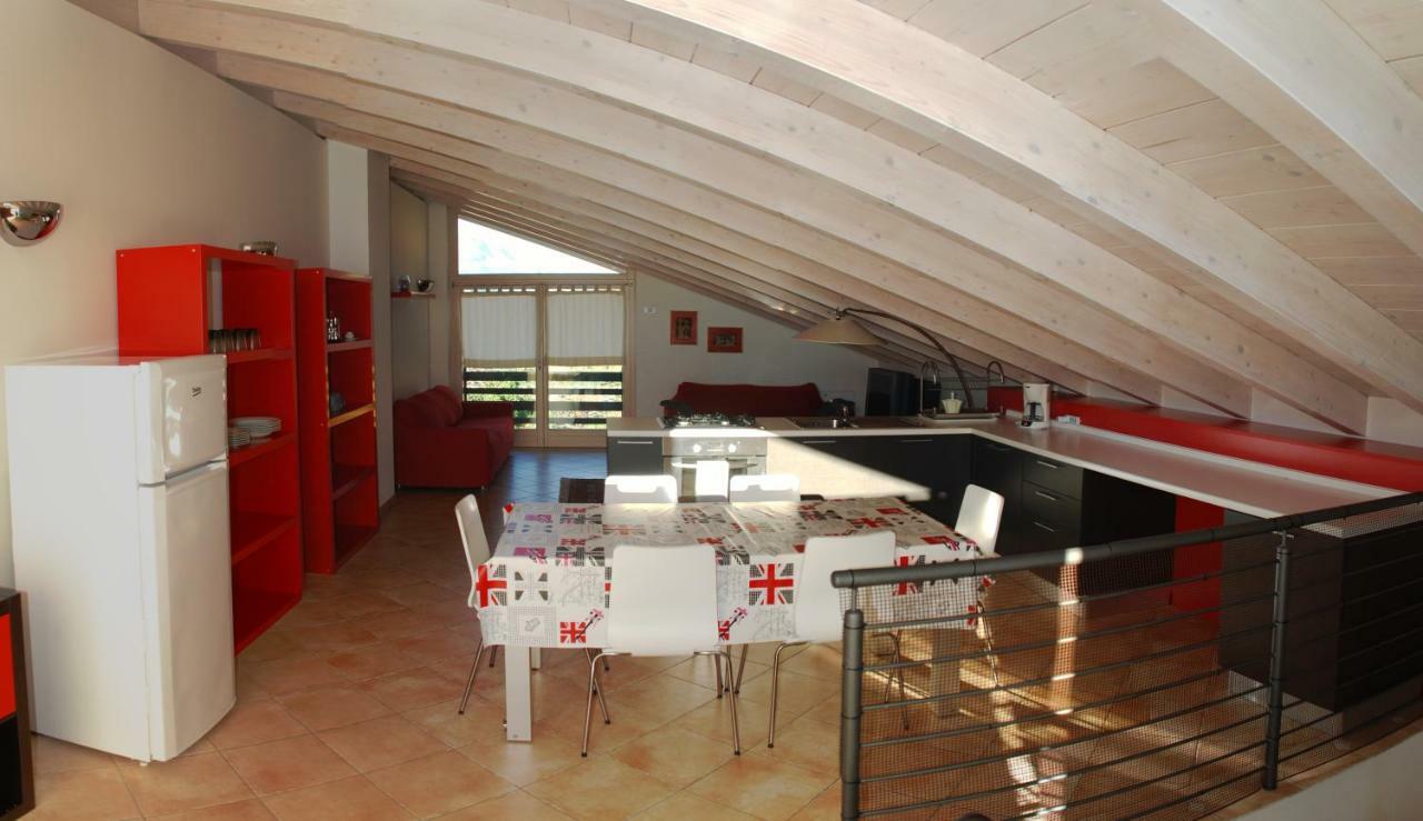 Casa Alice Apartment Torbole Sul Garda Ngoại thất bức ảnh